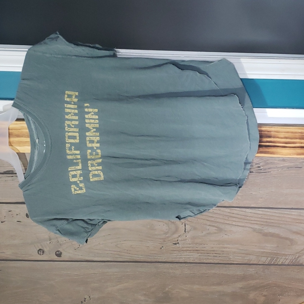 Pebby forevee tee